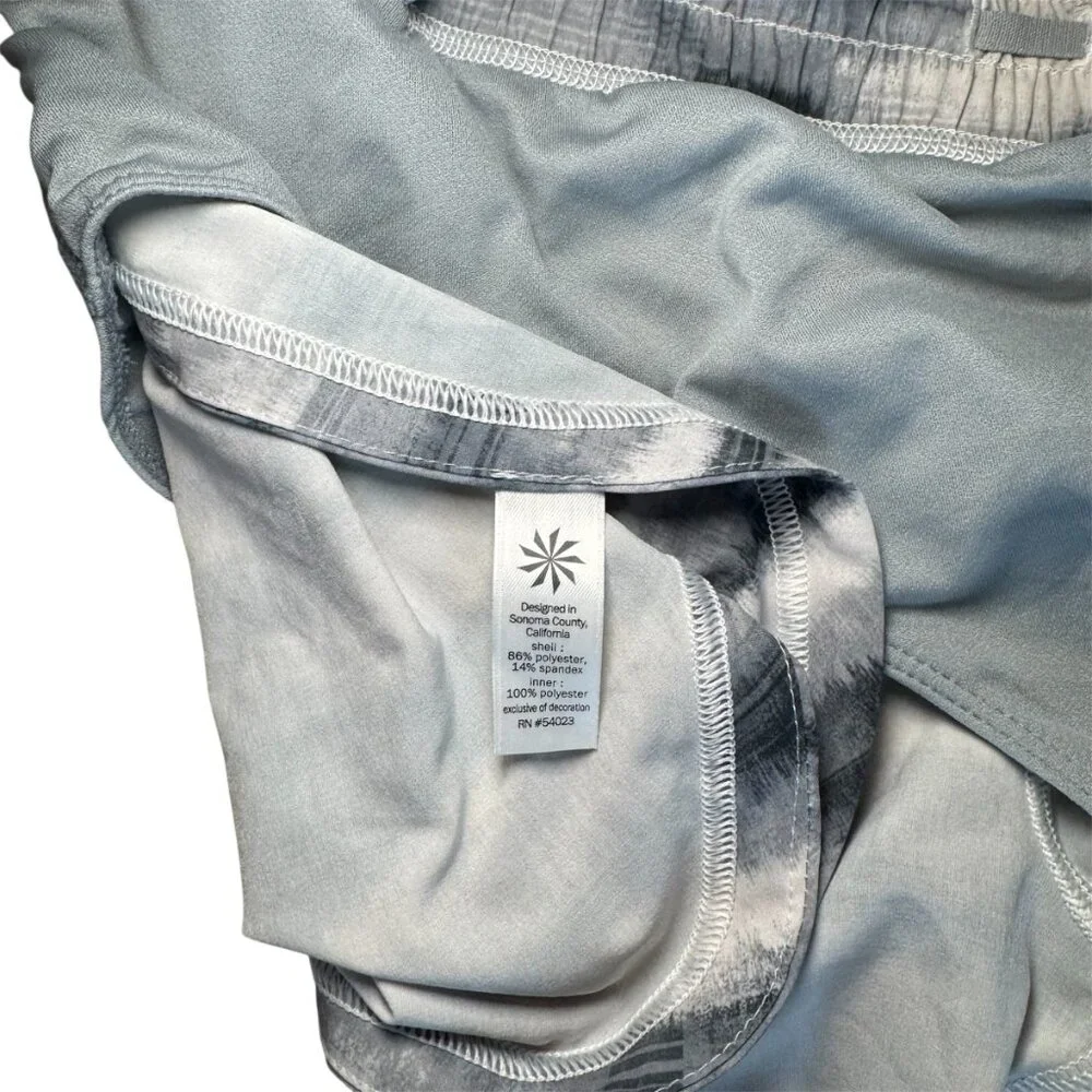 Athleta Women’s Printed Run Shorts | Gray Blue Tie Dye | Size Large
